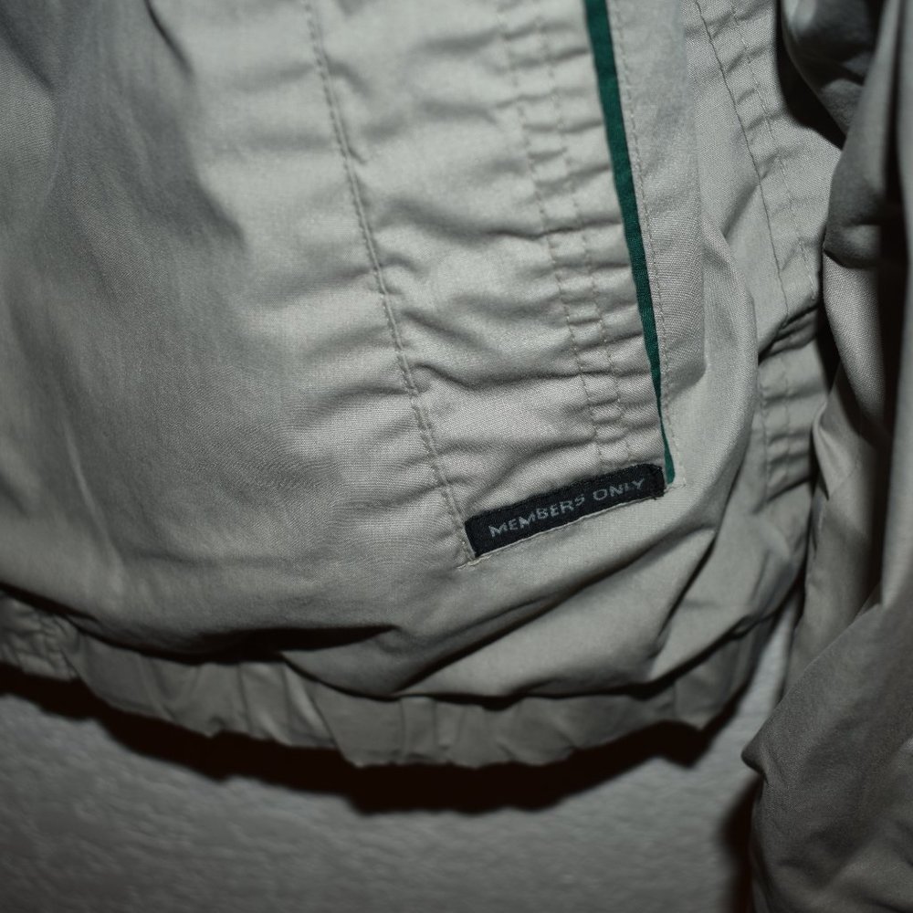 Member's Only Men's Iconic Racer Jacket - Picture 2 of 6